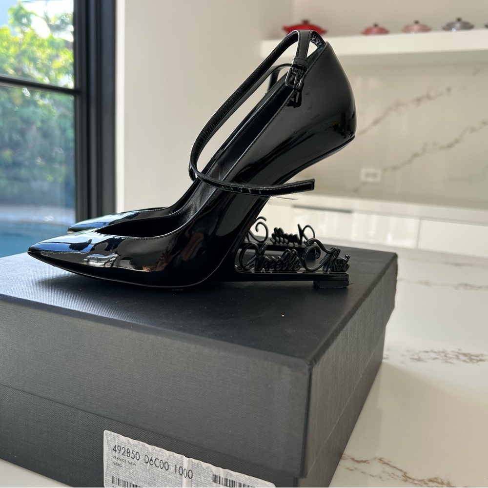 Yves Saint Laurent Black Patent Leather Stiletto Heels